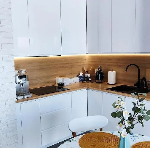 Nad Morzem,przystan Letnica *